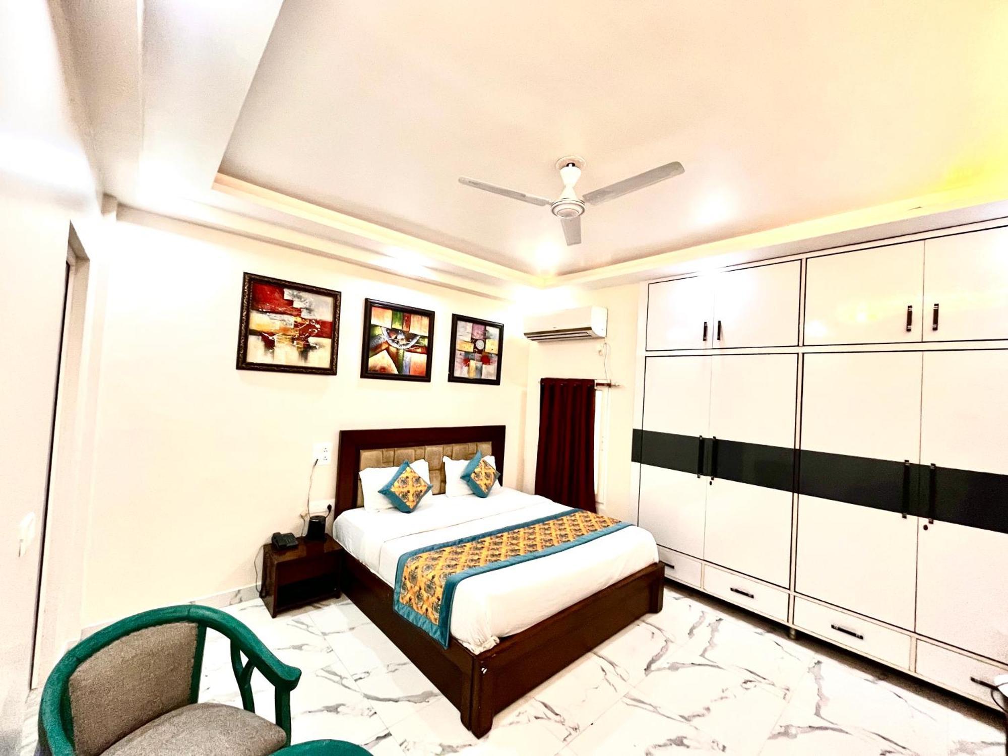 South - Park South Delhi